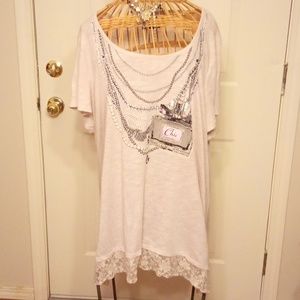 Chic and Pearls T-shirt